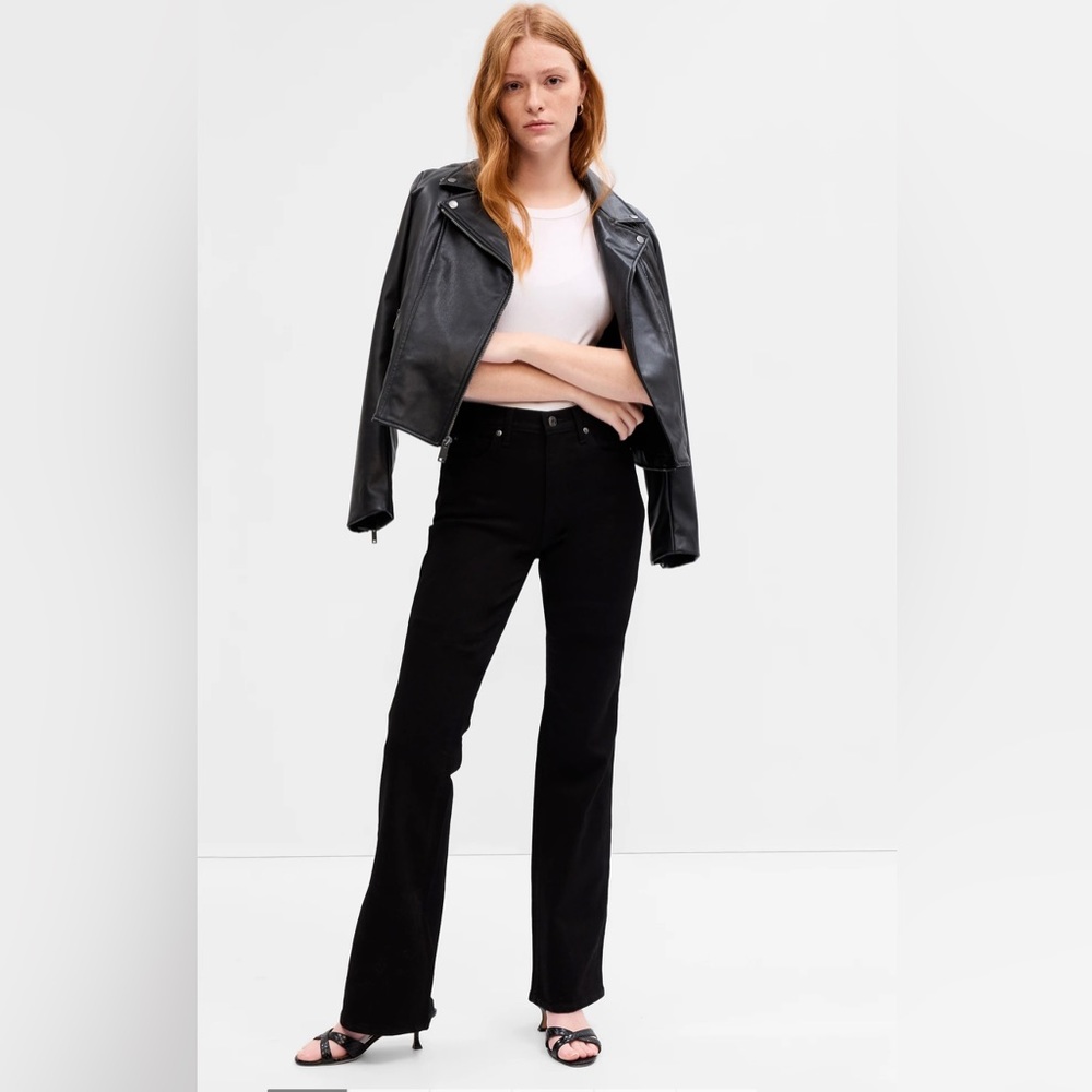 Mid Rise Bootcut Jeans with Washwell NWT